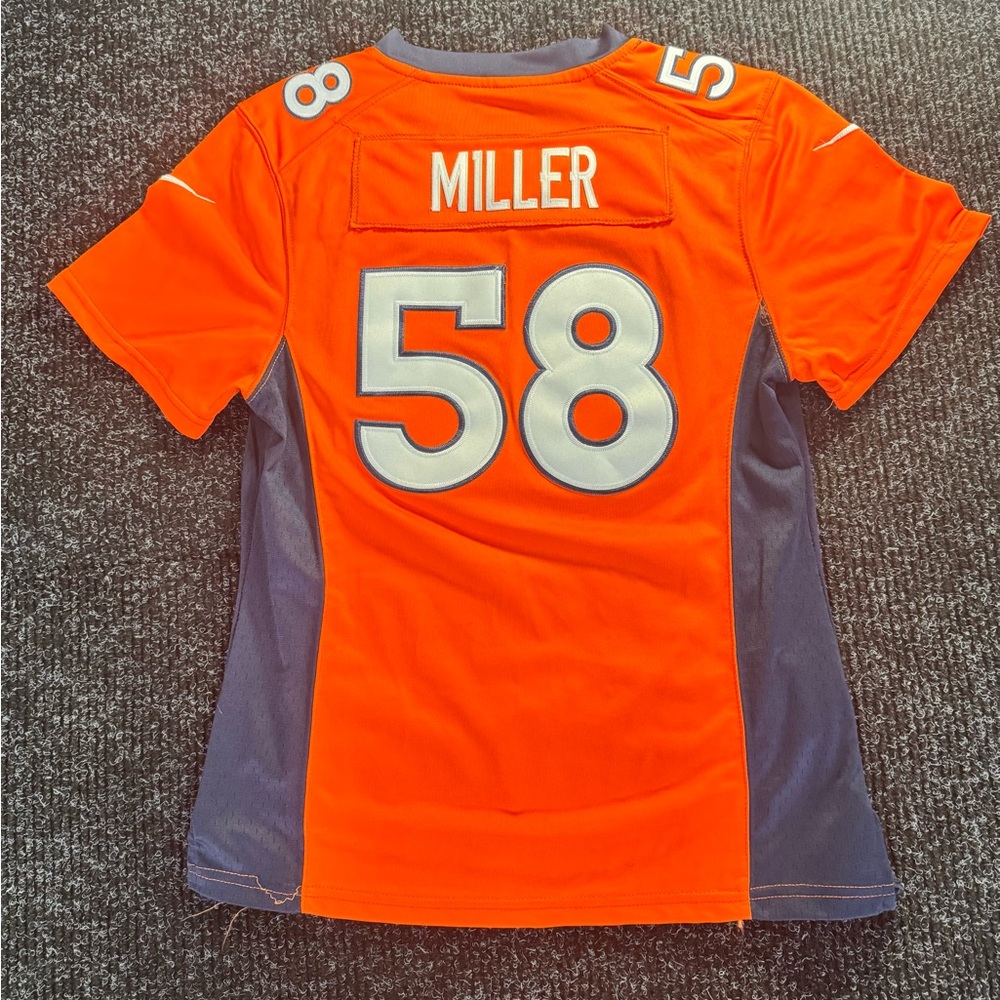 Denver Broncos Von Miller #58 Nike Women’s Jersey Super Bowl 50 Large - Picture 2 of 7